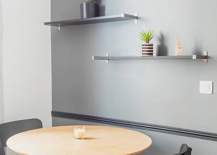 Unwind In Timeless Comfort Daire *